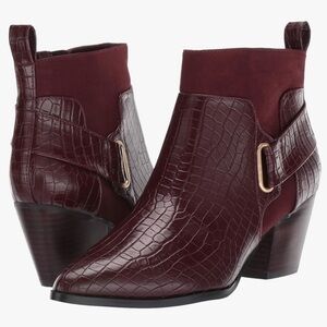 Bella Vita Elektra ll Ankle Boots 9.5 WW